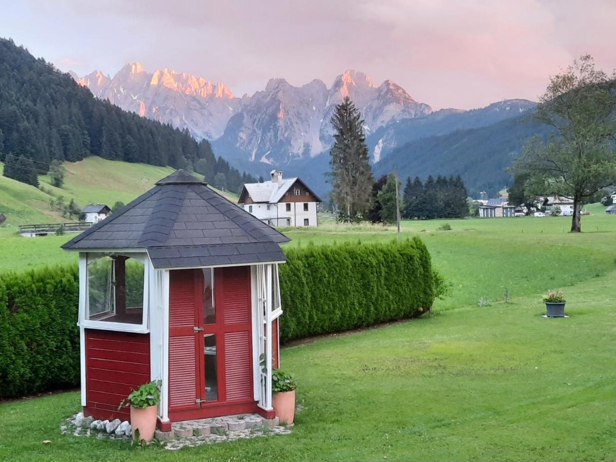 Haus Gruenwald Apartment Gosau Exterior photo