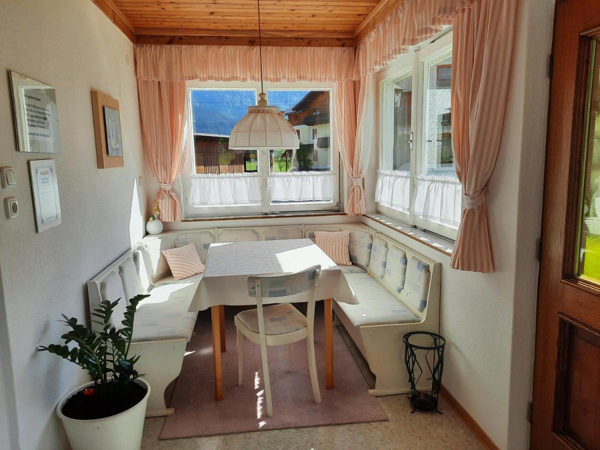 Haus Gruenwald Apartment Gosau Exterior photo