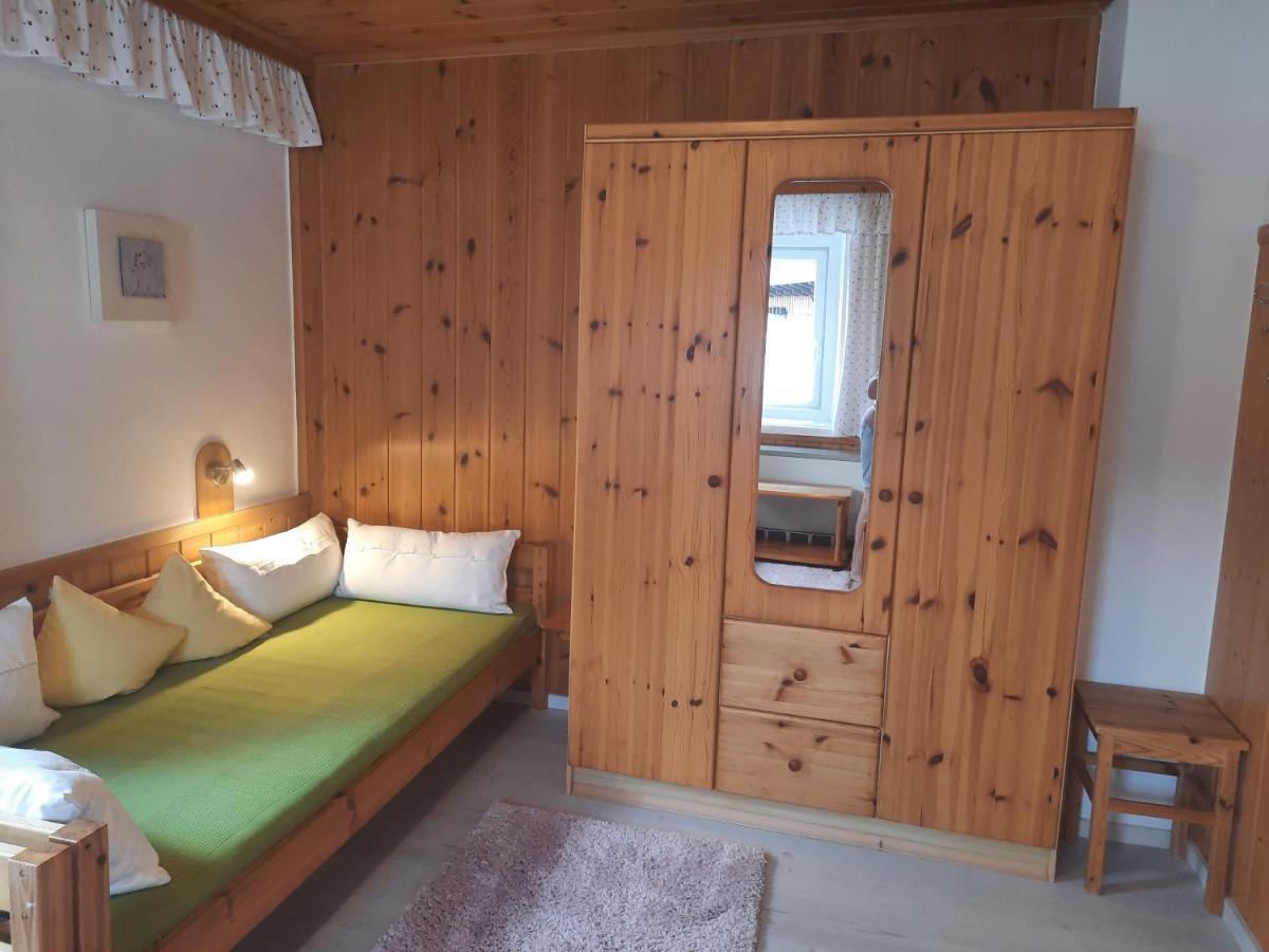 Haus Gruenwald Apartment Gosau Exterior photo